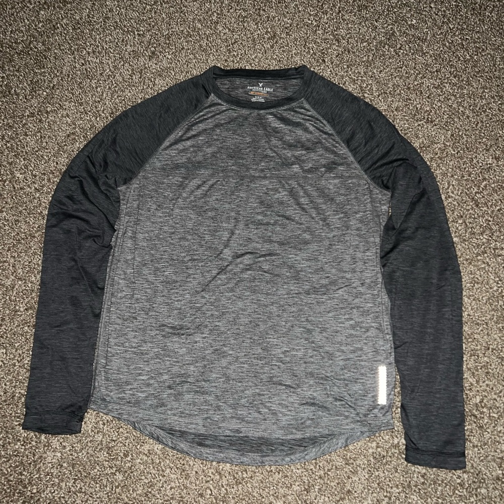 American Eagle Outfitters Vintage OG Athletic Grey Long Sleeve Shirt